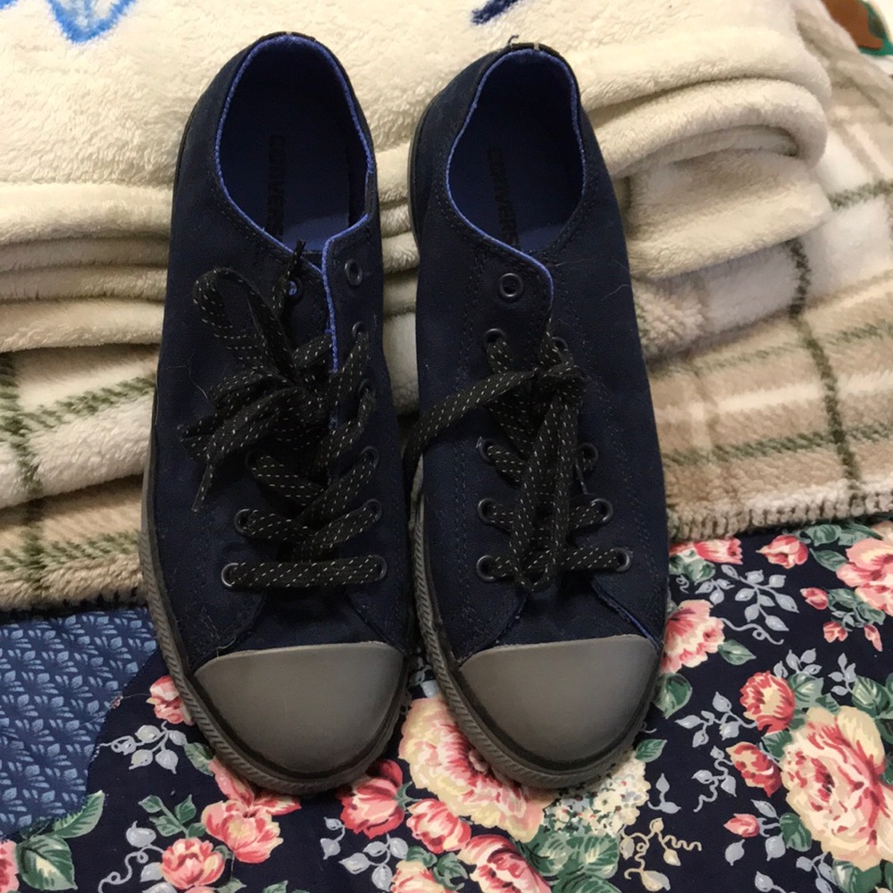 Converse boys size six, but fit me (size 8.5)